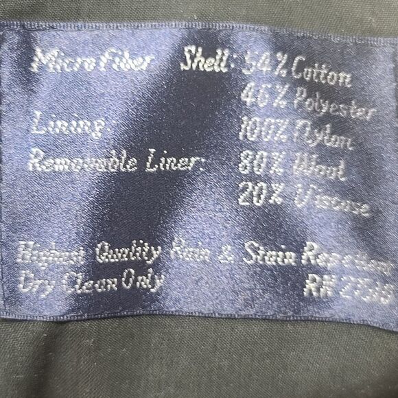 Saks Fifth Avenue Navy Lined Microfiber Over Coat, 42R - Picture 7 of 8